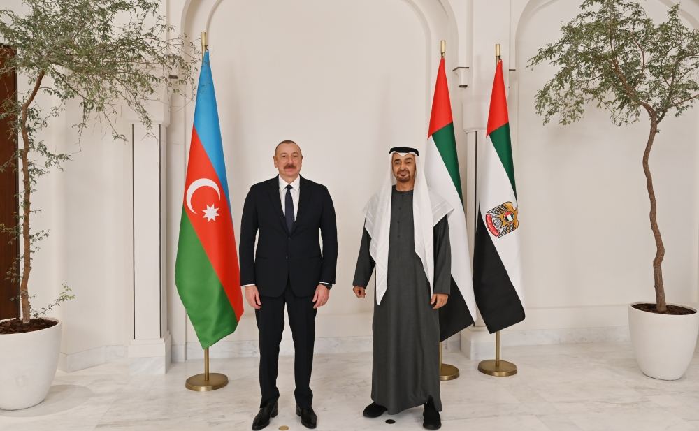 Azərbaycan və BƏƏ alternativ enerjini seçir - Prezident İlham Əliyevin Əbu-Dabi səfərinin yekunları
