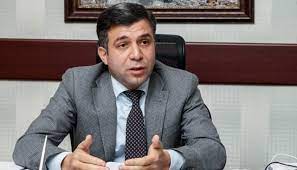 “Azəriqaz” abonentləri “qaz” kimi soymaqda davam edir, Ruslan Əliyevin “Açıq mikrofon”larının gizli tərəfləri - Faktlar