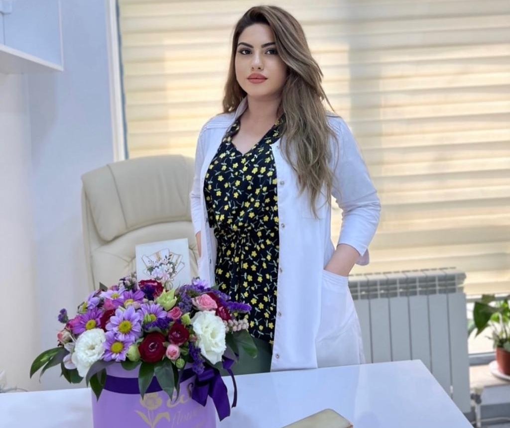Həkim kosmetoloq İlkanə Niyazəliyeva: "Düzgün texnika ilə işləmək əsas iş prinsipimdir"