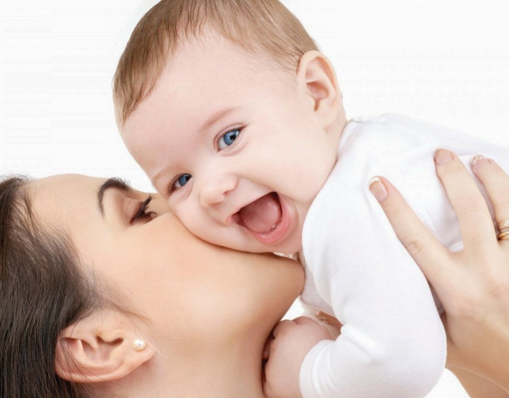 Uşaqlara ən çox verilən adlar açıqlanıb