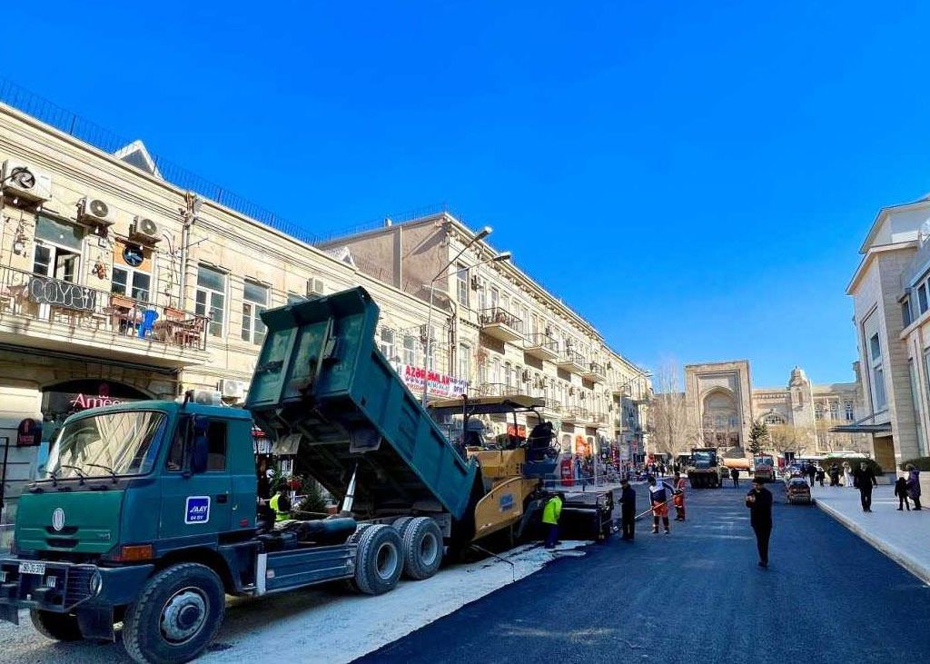Füzuli küçəsinin bu hissəsində hərəkət məhdudlaşdırılıb