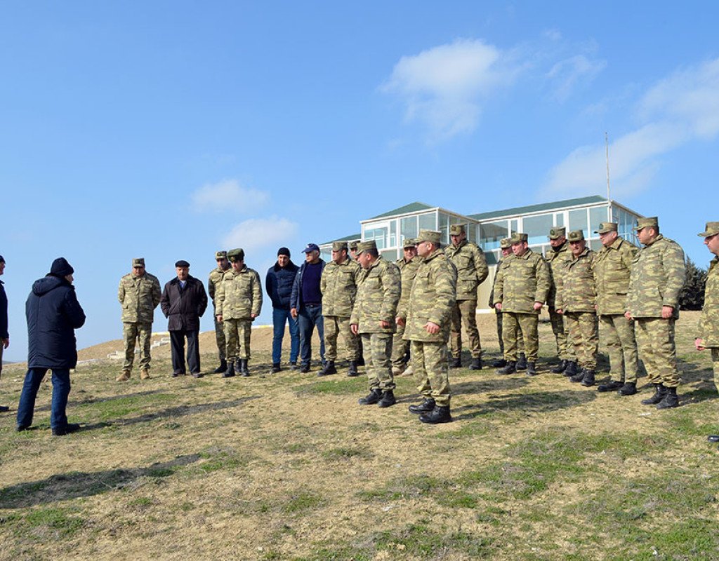 MN: Azərbaycan Ordusunda britaniyalı mütəxəssislərin iştirakı ilə təlim keçirilir