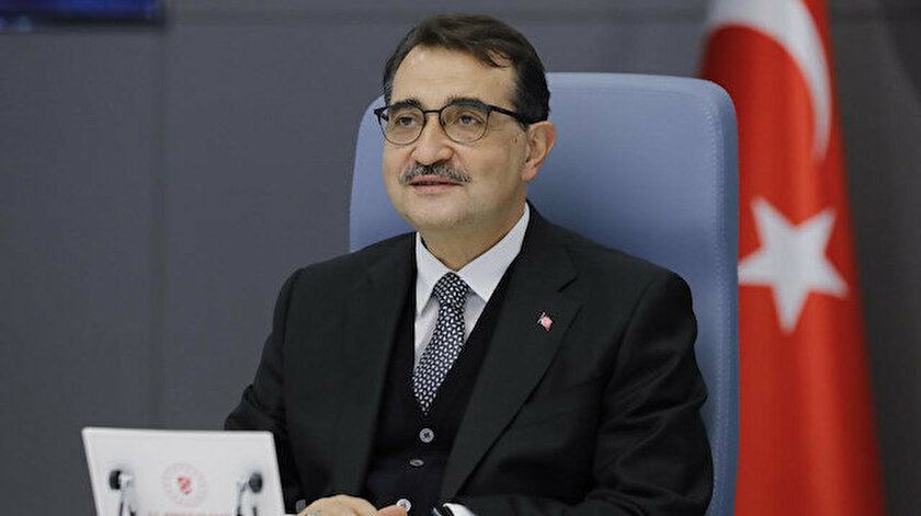 Türkiyənin energetika və təbii ehtiyatlar naziri Bakıya gəlir