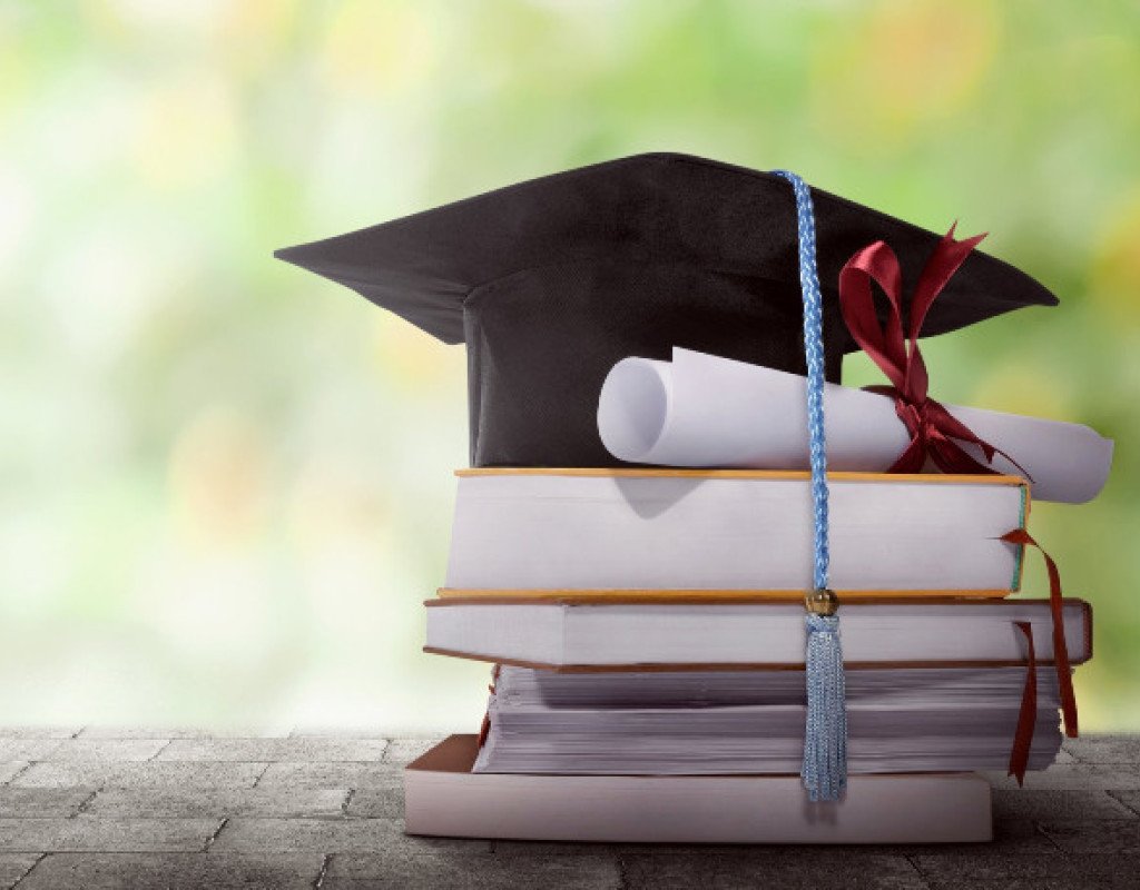 Xaricdə təhsil alanların diplomlarının tanınması ilə bağlı yeniliklər açıqlanıb