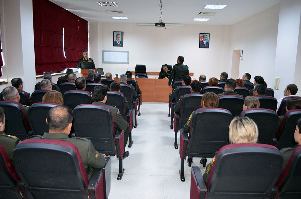 Kahramanmaraşda fəaliyyət göstərən hərbi tibb personalımız təltif olunub