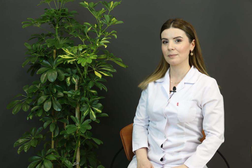 Mama-ginekoloq Şəhla Hüseynova: "Pasiyentə zərər verməmək əsas iş prinsipimdir" Mama-ginekoloq Şəhla Hüseynova: "Pasiyentə zərər verməmək əsas iş prinsipimdir"