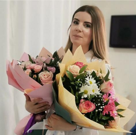 Mama-ginekoloq Şəhla Hüseynova: "Pasiyentə zərər verməmək əsas iş prinsipimdir" Mama-ginekoloq Şəhla Hüseynova: "Pasiyentə zərər verməmək əsas iş prinsipimdir"