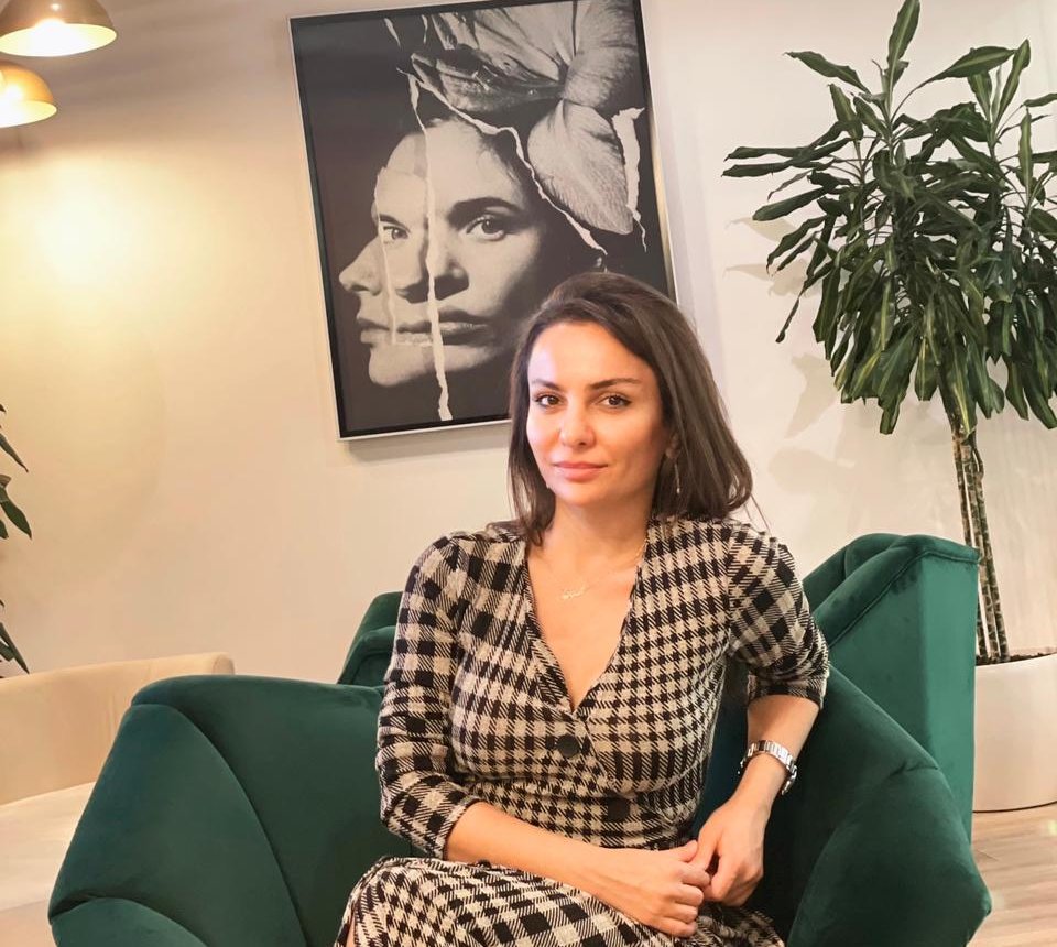 Psixoloq Könül Mikayılzadə: "İnsanlarla səmimiliyimi qoruyub-saxlamağa çalışıram"