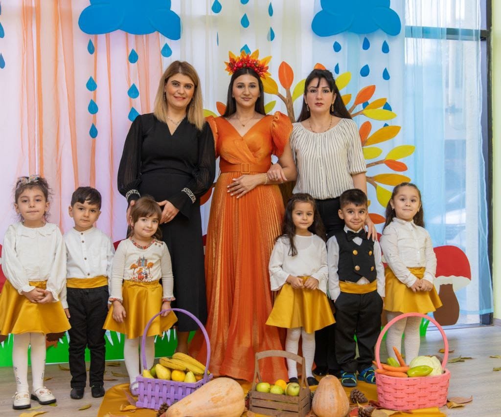 "Orbita" bağçasının rəhbəri Elmira Aslanova: "Məsuliyyətli və disiplinli olmaq əsas iş prinsipimizdir" "Orbita" bağçasının rəhbəri Elmira Aslanova: "Məsuliyyətli və disiplinli olmaq əsas iş prinsipimizdir"