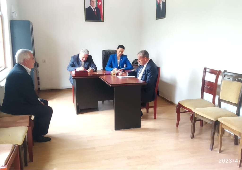 Səbinə Xasayeva seçicilərlə  növbəti görüş keçirib