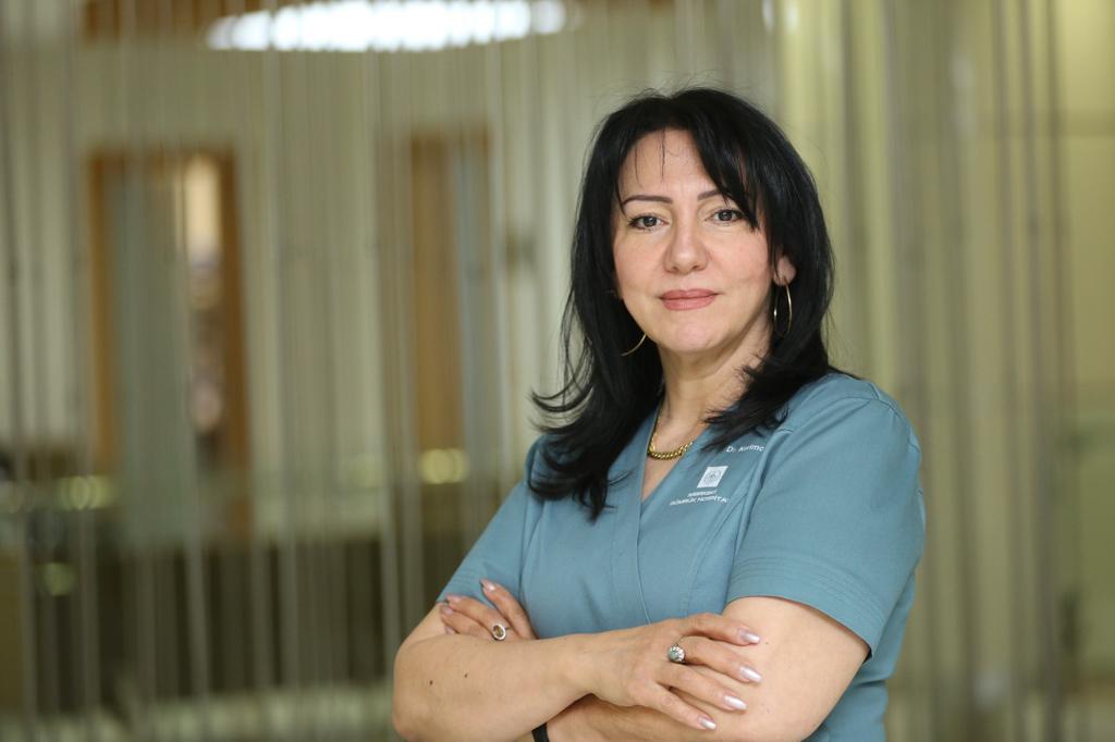 Dermatoloq Sevinc Kərimova: "Pasiyentlərimin müalicəsini mütəmadi olaraq təqib etmək əsas iş prinsipimdir"
