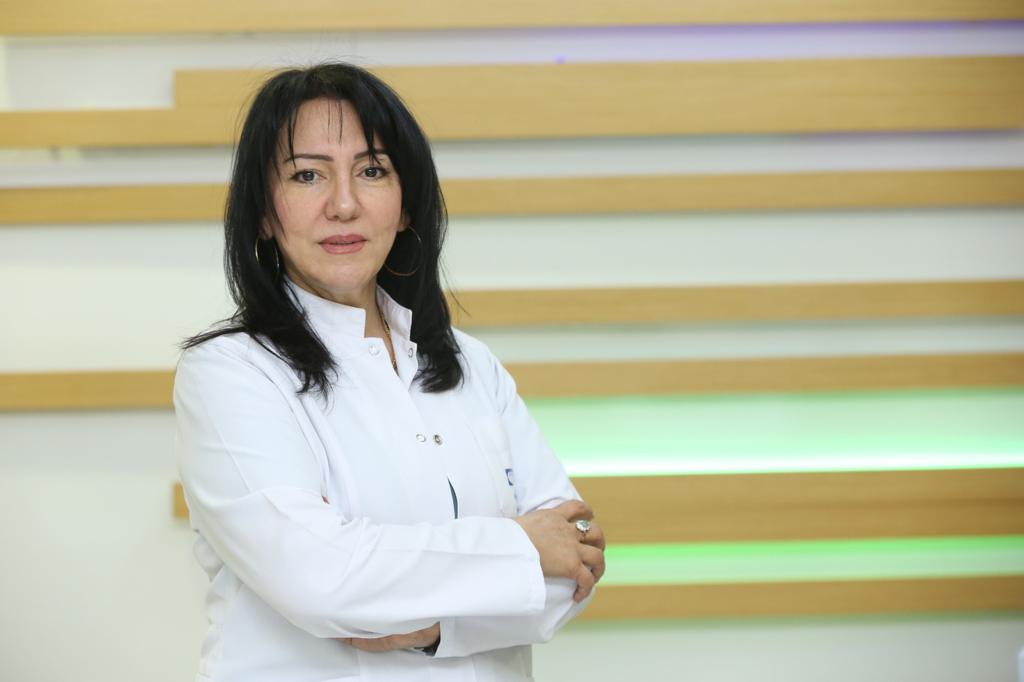 Dermatoloq Sevinc Kərimova: "Pasiyentlərimin müalicəsini mütəmadi olaraq təqib etmək əsas iş prinsipimdir"