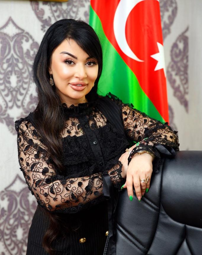 "Free baby" bağçasının rəhbəri İlahə Sadıqova: "Bizim üçün vacib olan təhsil və tərbiyədir" "Free baby" bağçasının rəhbəri İlahə Sadıqova: "Bizim üçün vacib olan təhsil və tərbiyədir"
