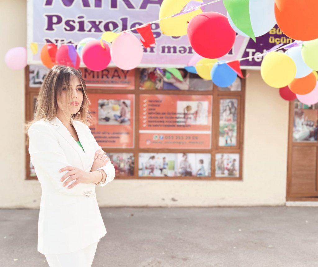 Praktik psixoloq Ayşən Əhmədova: "Uşaqların inkişafındakı bəzi problemlərlə bağlı müraciətlər daha çox olur" Praktik psixoloq Ayşən Əhmədova: "Uşaqların inkişafındakı bəzi problemlərlə bağlı müraciətlər daha çox olur"