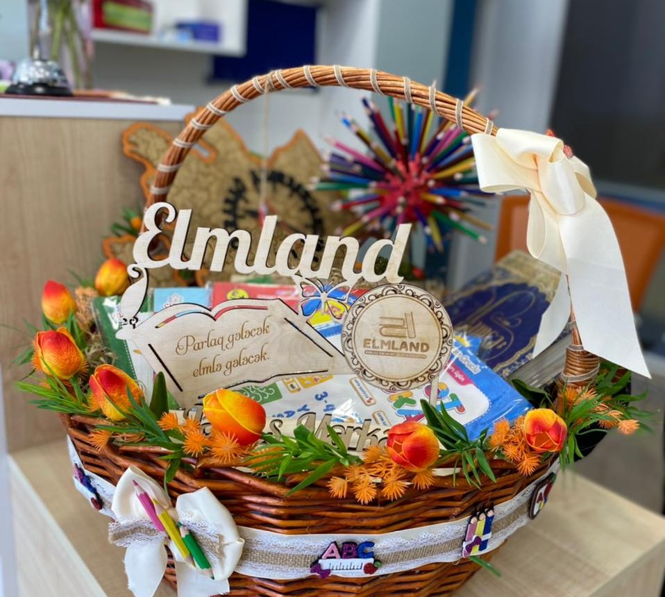 "Elmland" tədris mərkəzinin təsisçisi direktoru Sabir Məmmədov: "Bütün yaş kateqoriyalarının maraq dairəsini əhatə edəcək proqramlarımız var" "Elmland" tədris mərkəzinin təsisçisi direktoru Sabir Məmmədov: "Bütün yaş kateqoriyalarının maraq dairəsini əhatə edəcək proqramlarımız var"