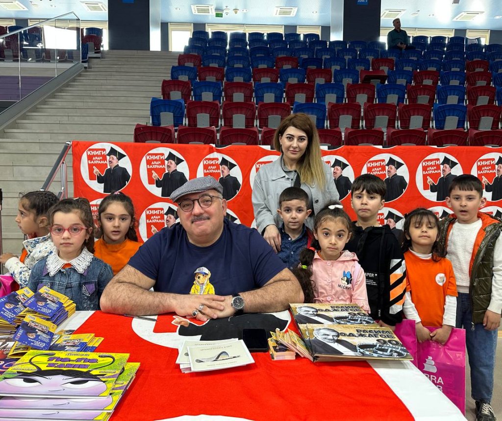"Elmland" tədris mərkəzinin aparıcı müəllimi Kəmalə Qaragözova: "Müasir təlim metodları əsasında dərs təşkil edirəm" "Elmland" tədris mərkəzinin aparıcı müəllimi Kəmalə Qaragözova: "Müasir təlim metodları əsasında dərs təşkil edirəm"