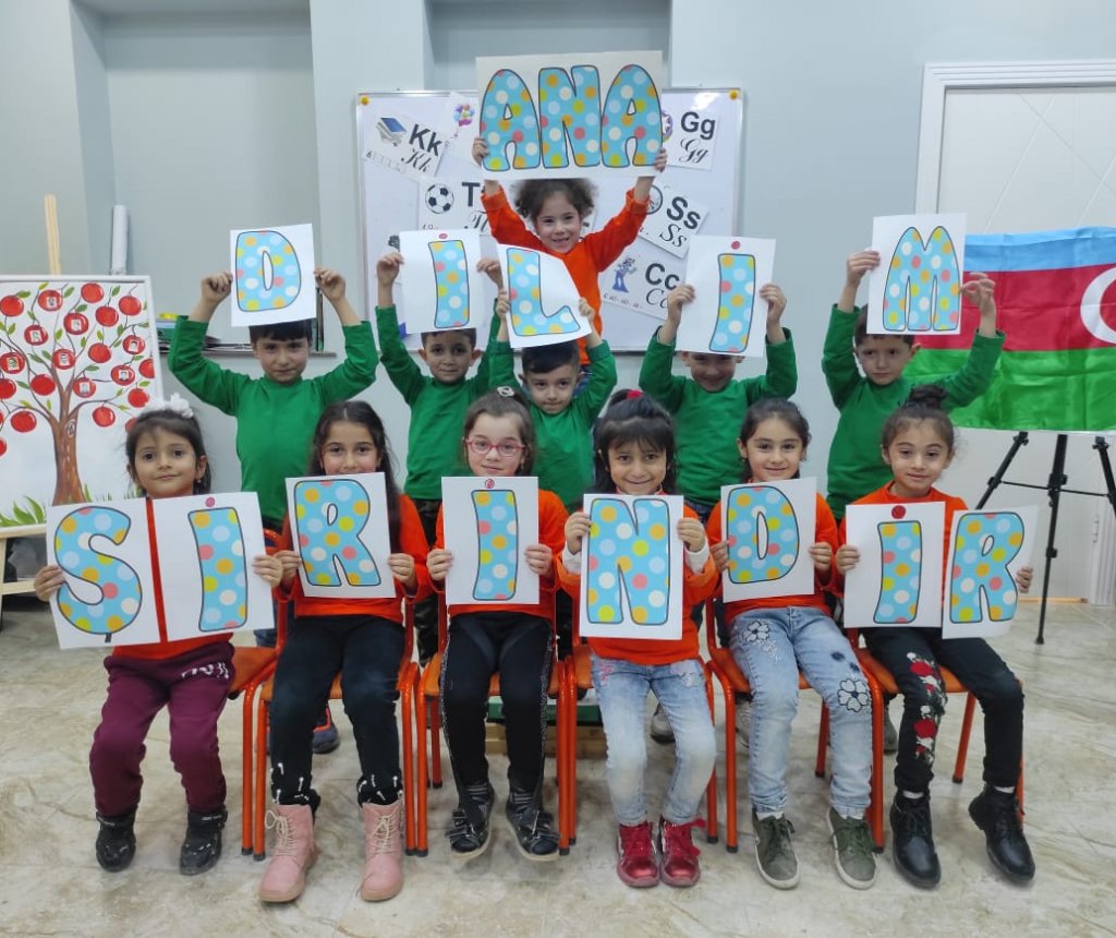 "Elmland" tədris mərkəzinin aparıcı müəllimi Kəmalə Qaragözova: "Müasir təlim metodları əsasında dərs təşkil edirəm" "Elmland" tədris mərkəzinin aparıcı müəllimi Kəmalə Qaragözova: "Müasir təlim metodları əsasında dərs təşkil edirəm"