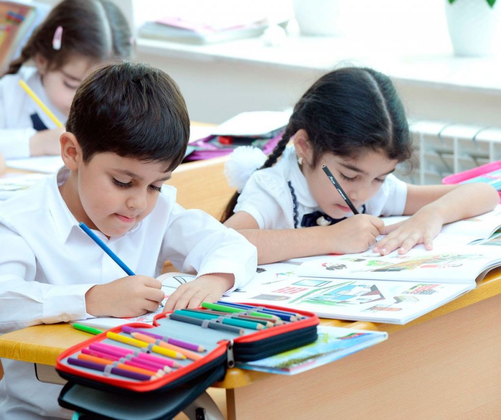 Tədrisin digər dillərdə aparıldığı birinci siniflər üzrə müsahibəyə qeydiyyat yekunlaşır