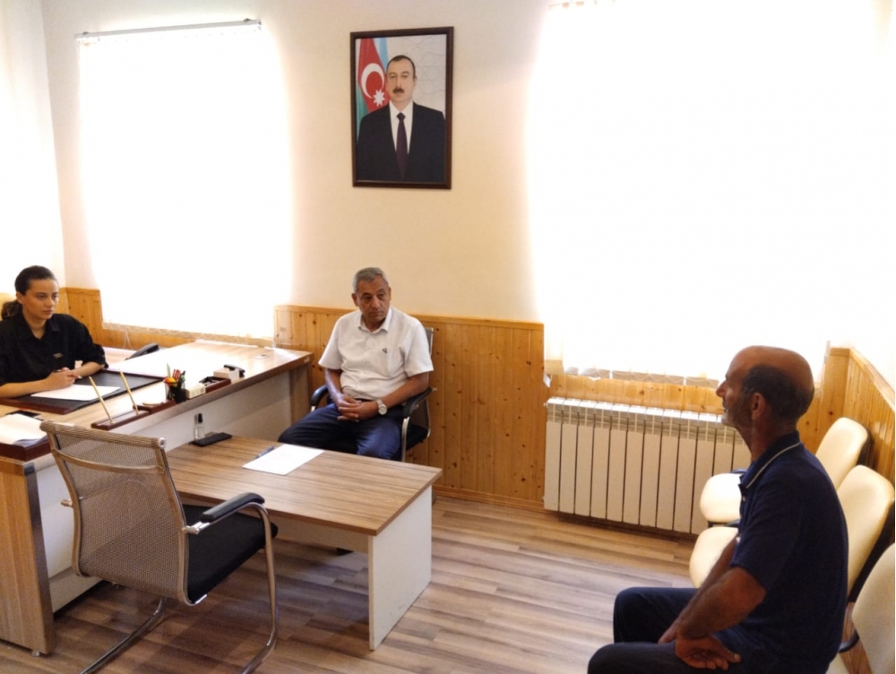 Səbinə Xasayeva Lökbatan  qəsəbəsində  seçicilərlə görüşüb