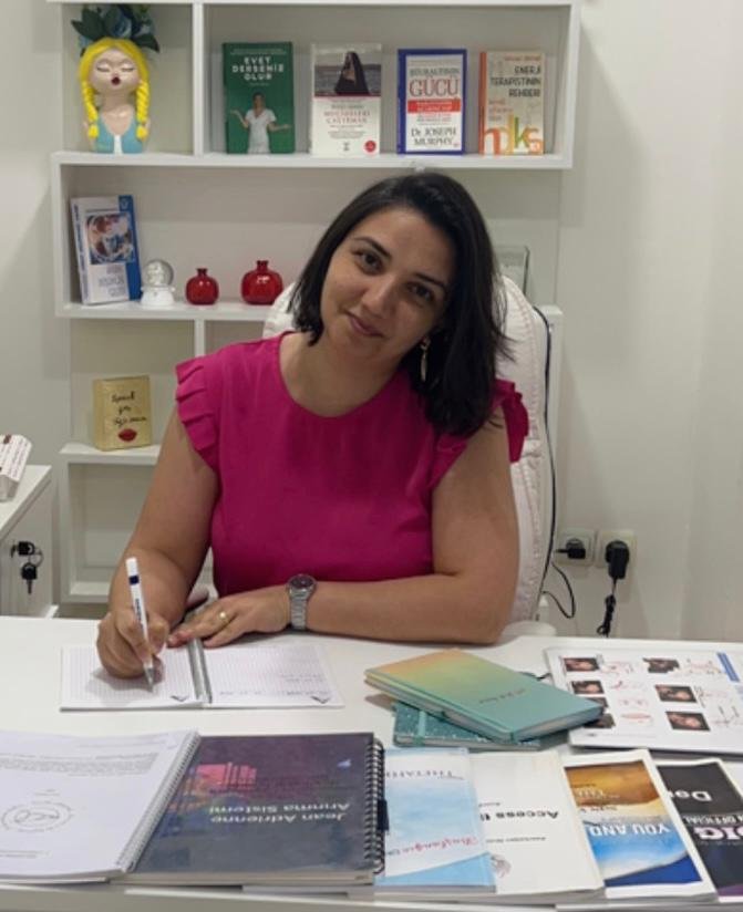 Yaşam koçu Raifə Rəhimova: 