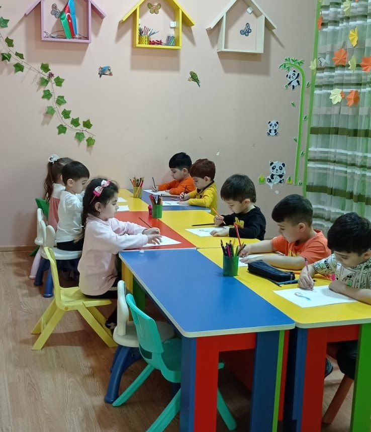 "Fiday" uşaq bağçasının rəhbəri Lalə İsrafilova: "Uşaqlara sevgi aşılamaqdan zövq alıram" 