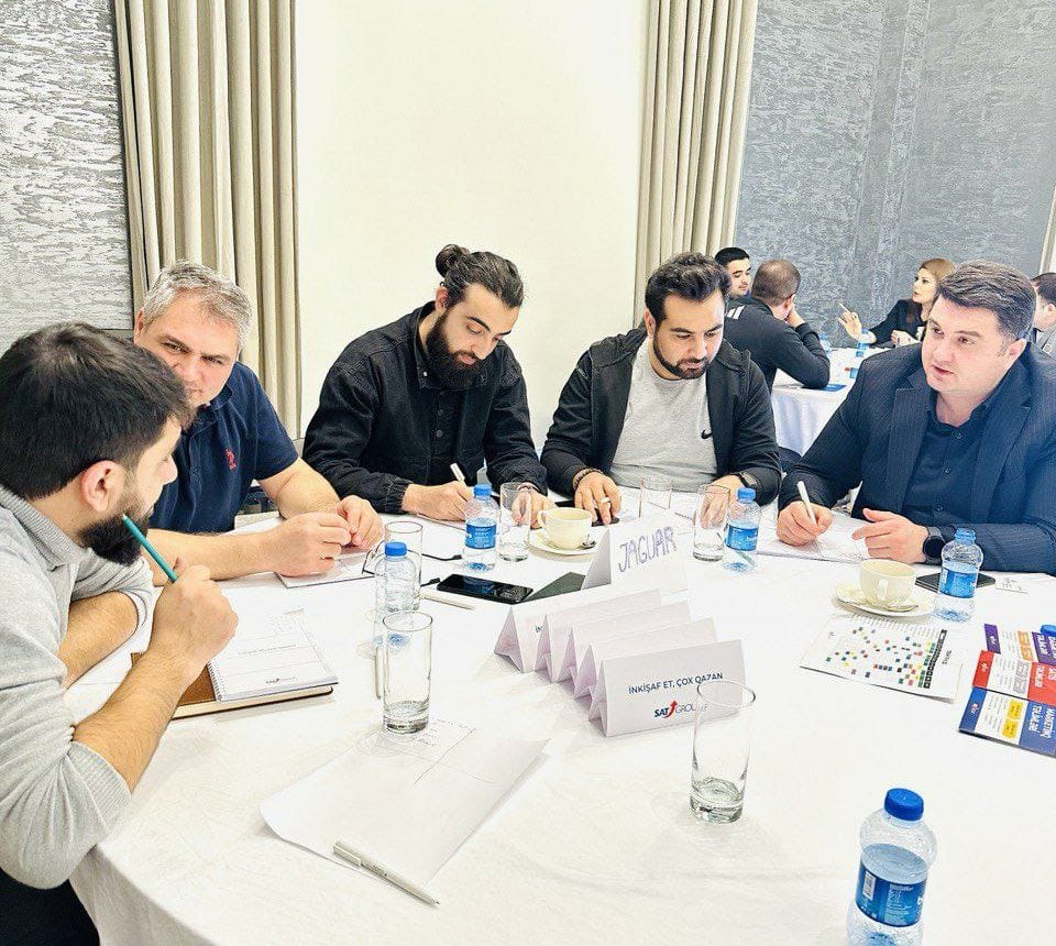 "Missiya"təhsil şirkətinin təsisçisi və rəhbəri Mircavid Əhməd: "Müəllimlik peşəsini bu dərəcədə sevəcəyimə inanmazdım"