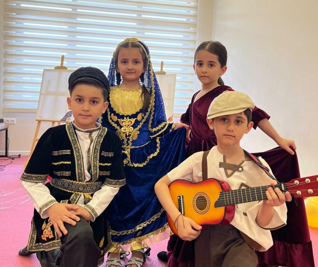 "Legend school" un rəhbəri Əfsanə Əliyeva: "Şagirdlərin bacarıqlarını üzə çıxartmaq əsas iş prinsipimizdir"