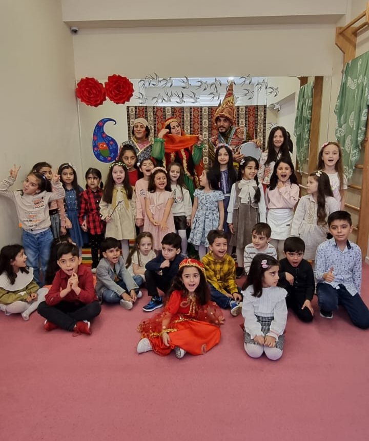 "Legend school" un rəhbəri Əfsanə Əliyeva: "Şagirdlərin bacarıqlarını üzə çıxartmaq əsas iş prinsipimizdir"