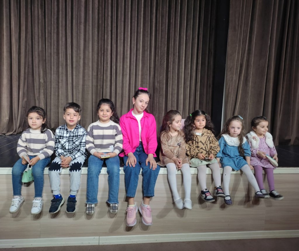 "Legend school" un rəhbəri Əfsanə Əliyeva: "Şagirdlərin bacarıqlarını üzə çıxartmaq əsas iş prinsipimizdir"