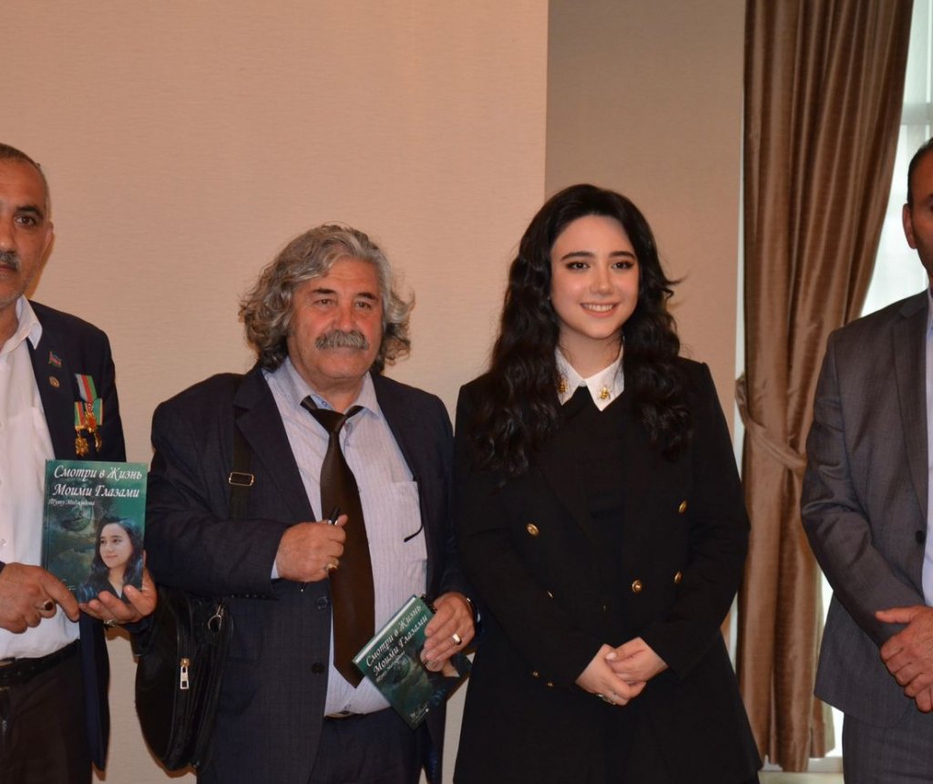 Müəllim və psixoloq Tutu Məcidova: "Məqsədimiz şəhidlərimizi dünyaya tanıtdırmaqdır"