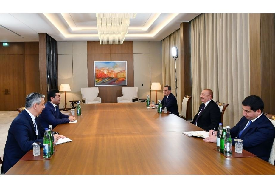 Prezident İlham Əliyev Özbəkistanın xarici işlər nazirini qəbul edib