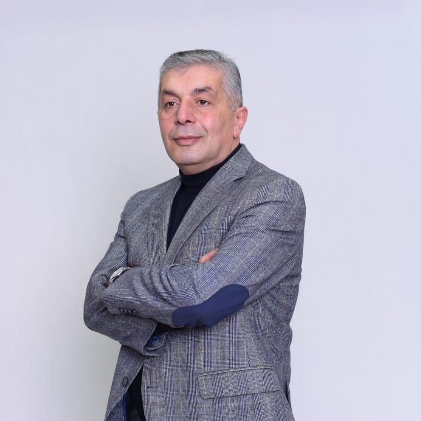 Tibb elmləri doktoru, psixiatr-narkoloq Araz Əliquliyev:  "Pasiyentlerin şəfa tapması üçün əlimizdən gələni etmək əsas iş prinsipimizdir"
