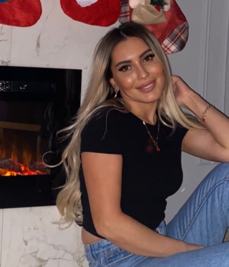 Kolorist Ülkər Kara: "Müştərilərə "pul kisəsi" kimi baxmıram"