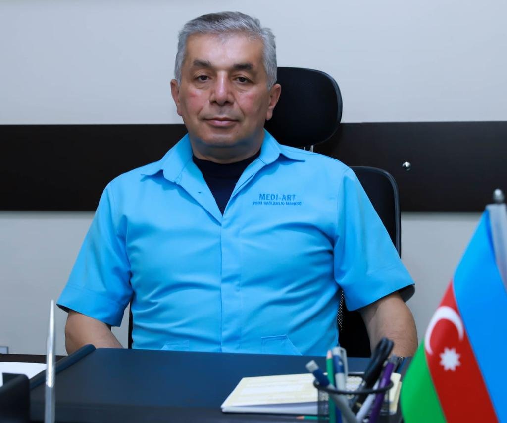 Tibb elmləri doktoru, psixiatr-narkoloq Araz Əliquliyev:  "Pasiyentlerin şəfa tapması üçün əlimizdən gələni etmək əsas iş prinsipimizdir"