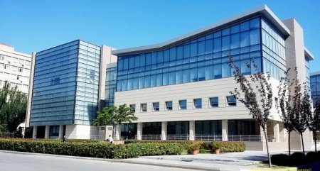 Mərkəzi Elmi Kitabxana işçisinin şirkətinə tender verib – ŞOK FAKTLAR