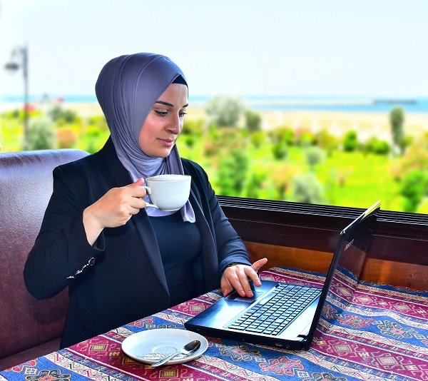 Networker-Mentor Lamiyə Həsənova: "Təlim və təhsilsiz bu işin görülməsinin əleyhinəyəm"
