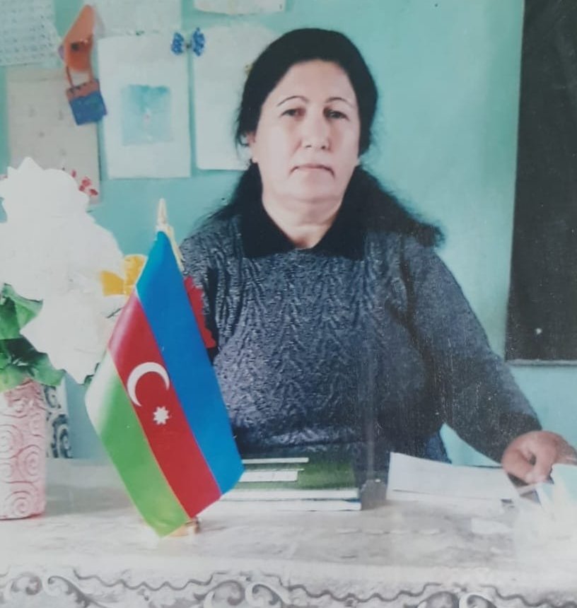 Pedaqoq Kəmalə Rzayeva: 