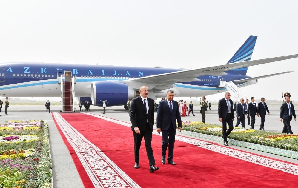 Prezident İlham Əliyev Tacikistana səfərə gəlib