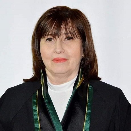 Vəkil İsgəndərova Nina Vladimirovna: 