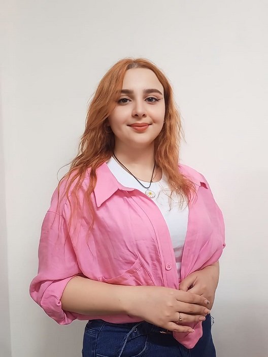 Psixoloq, Art terapevt Zeynəb Abdurahmanova: 