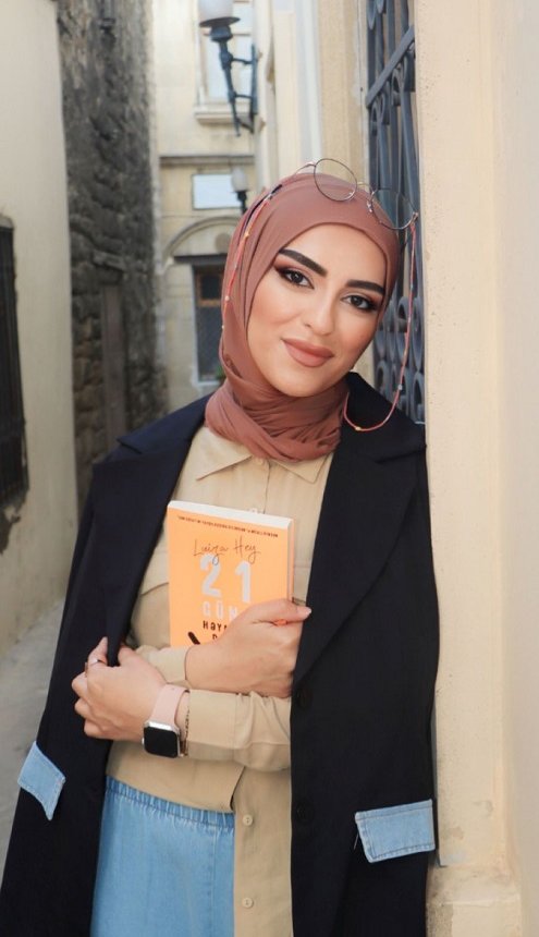 Klinik psixoloq Aminə Hüseyn: "İnsanların həyatına bu qədər toxuna biləcəyimi təsəvvür etmirdim"