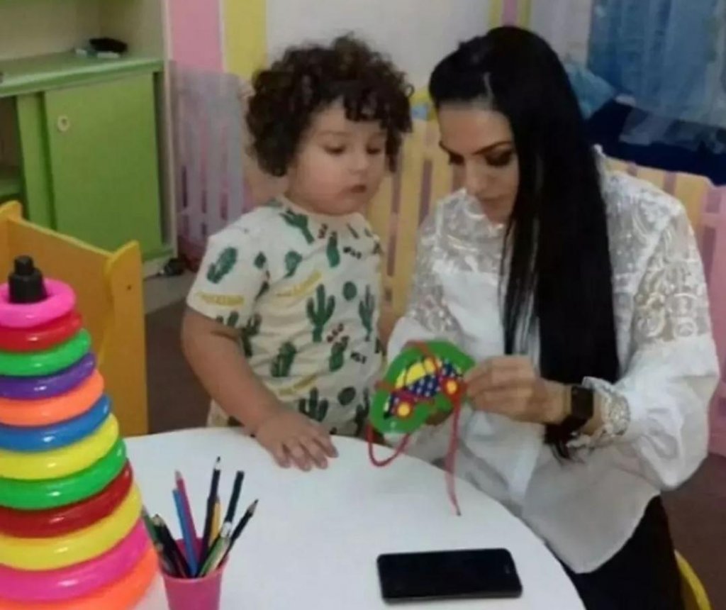 "Creative kids" tədris mərkəzinin rəhbəri Pərvanə Ələkbərova:"Övladlarımıza qarşı hövsələli, anlayışlı və empati duyğusuna sahib olmalıyıq"