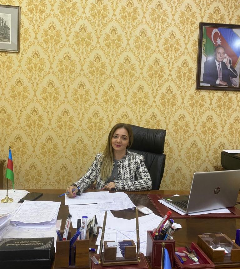 Filoloq Lamiyə Əliyeva: 