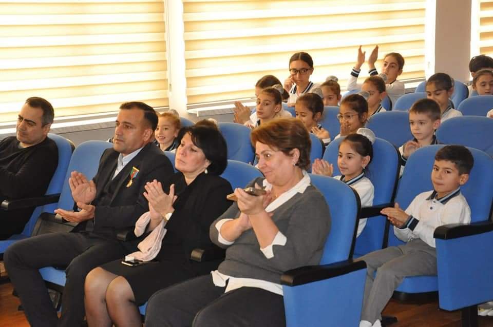 Vətən Müharibəsi Qəhrəmanı Yaşar Hüseynov Bakı Xoreoqrafiya Akademiyasında qonaq olub