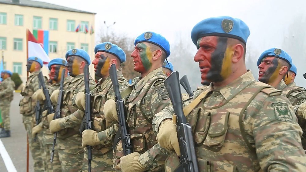 Azərbaycanda hərbçilərin xidmət etdikləri son yaş həddi dəyişir