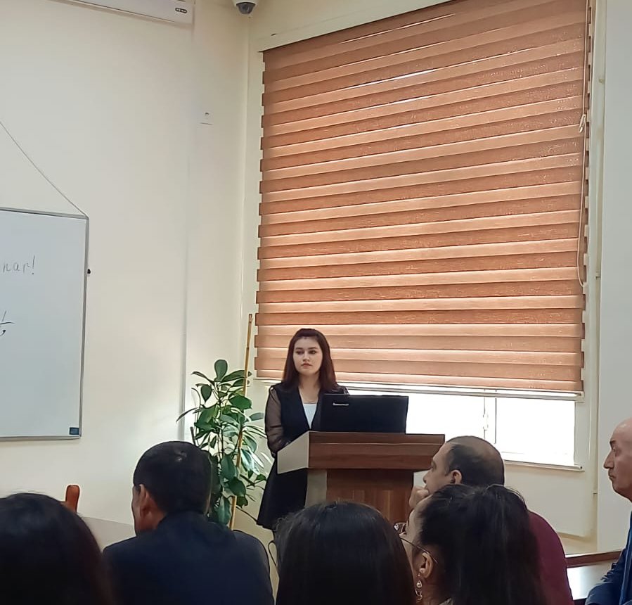 Repititor Gülər Musayeva: "Uşaqları bu qədər çox sevəcəyəm ağlıma gəlməzdi"