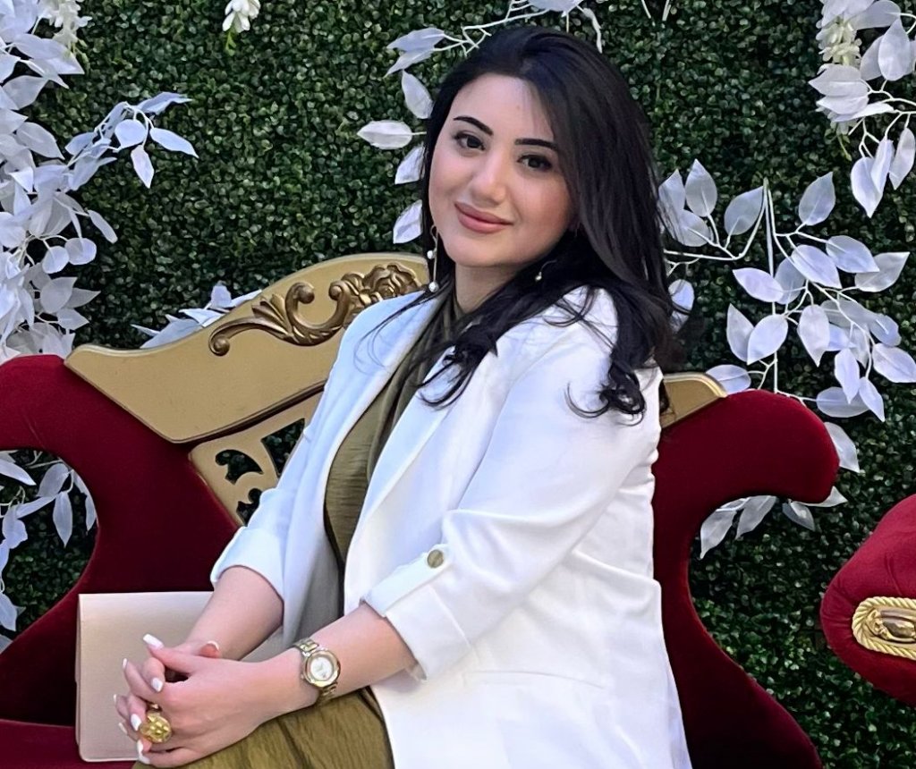 Pedaqoq Məleykə Məmmədzadə: 