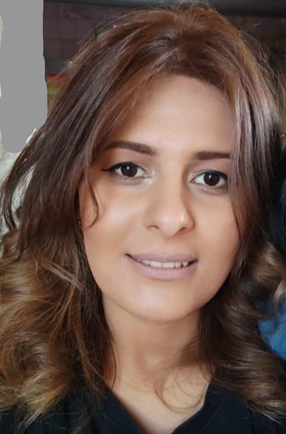 Pedaqoq Esmira Hüsəynova: "Hər kəsdən öyrəndim, amma heç kimə bənzəmədim"