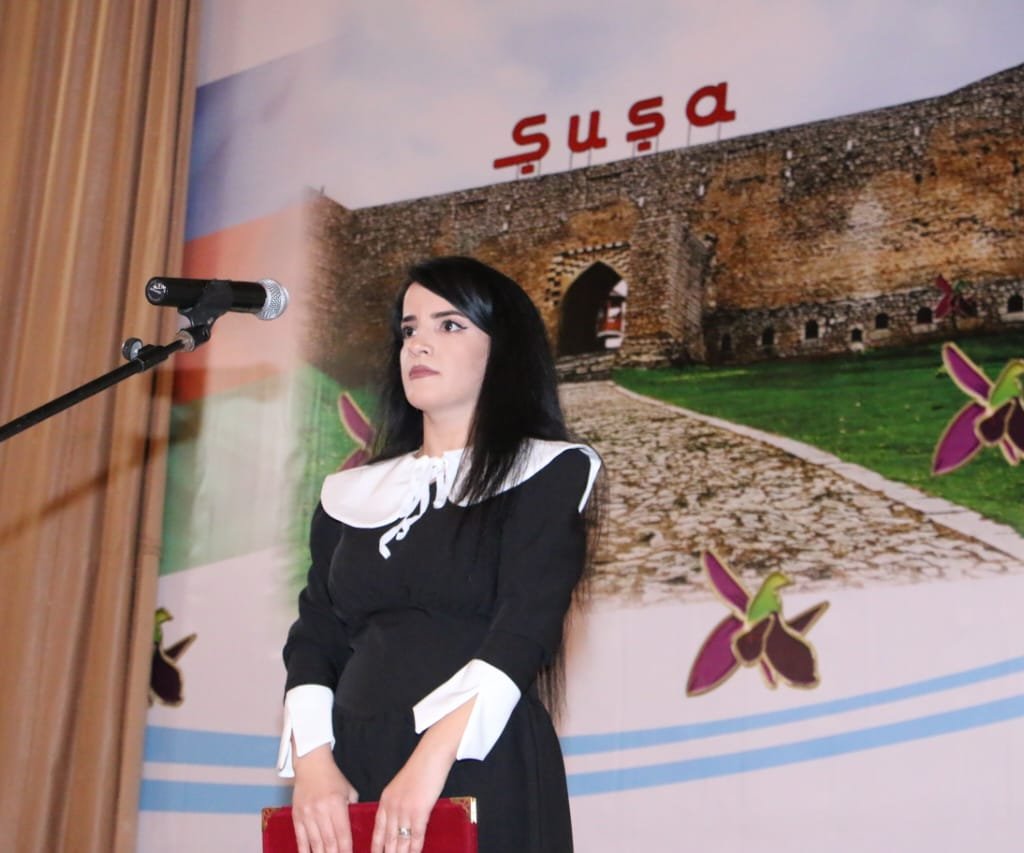 Pedaqoq Əfsanə Qafarova: "Bu qədər sevgi və uğur qazanacağım ağlıma gəlməzdi"