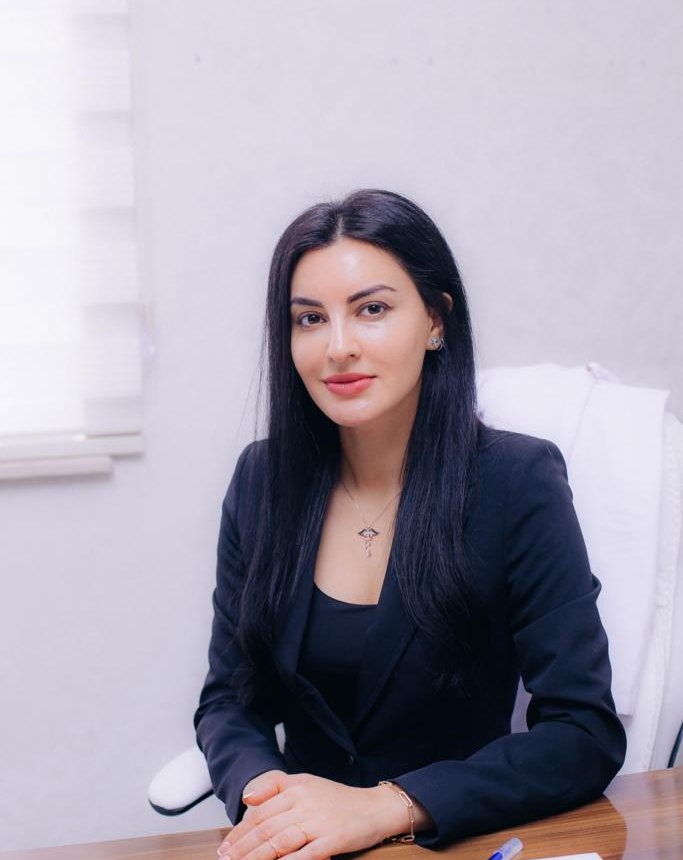 Uzman cərrah mama ginekoloq Aytac Şahbalayeva: "Lazımsız dərman preparatlarının yazılmasının əleyhinəyəm"